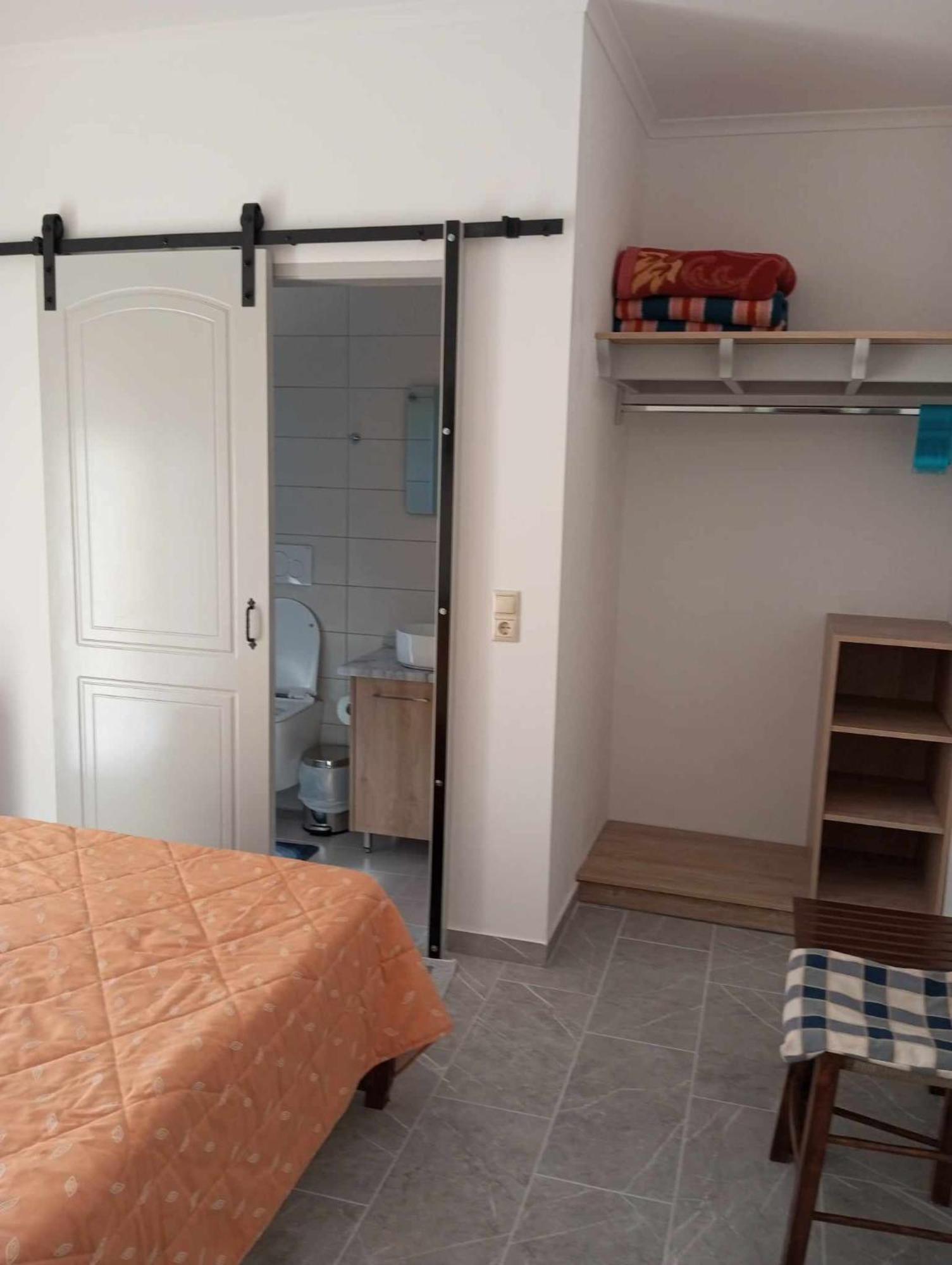 Gerekos Studios And Apartments Ágios Geórgios Extérieur photo