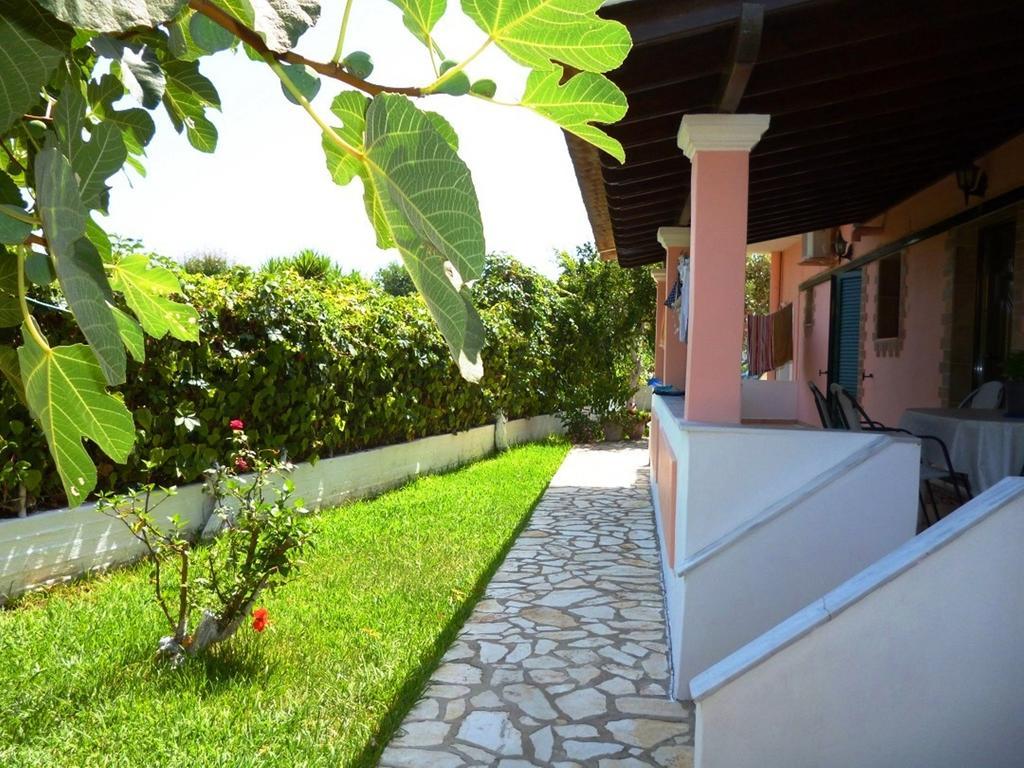 Gerekos Studios And Apartments Ágios Geórgios Extérieur photo